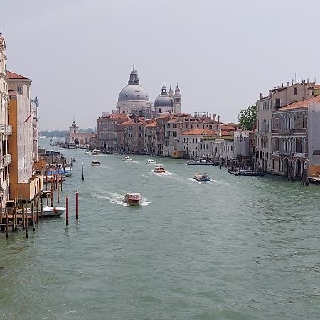 Appartamenti Ca'Giustinian เวนิส ภายนอก รูปภาพ