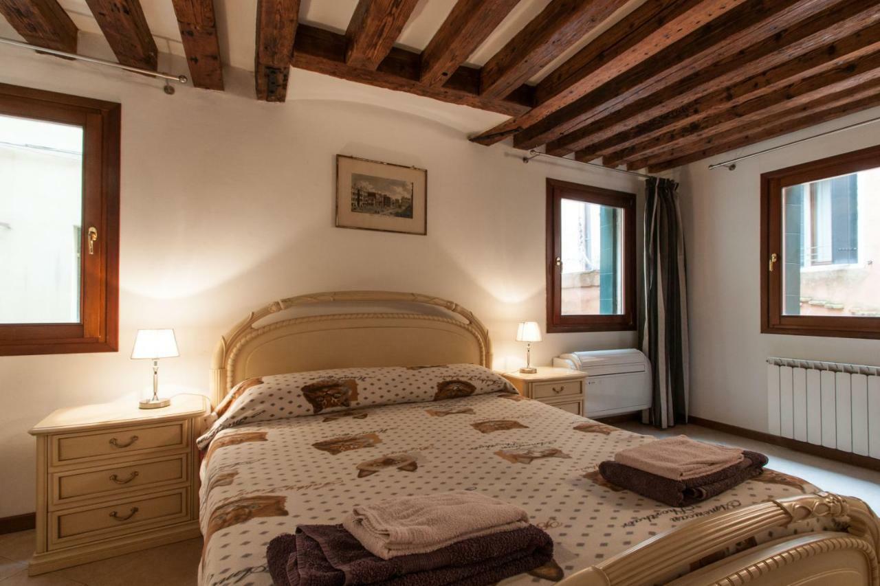 Appartamenti Ca'Giustinian เวนิส ภายนอก รูปภาพ